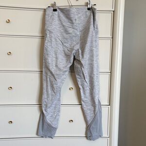Lululemon Cropped Gray Athletic Leggings